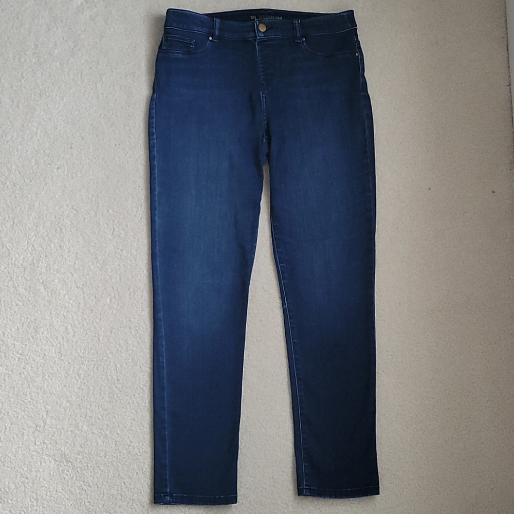 Chico's Platinum Jeans Size 1.5 / 10